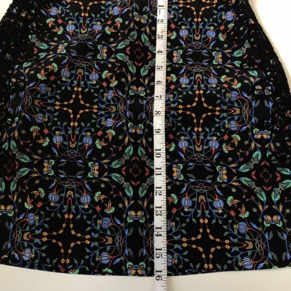 Zara Black Multi Printed/Patterned Mini Skirt - Picture 3 of 7